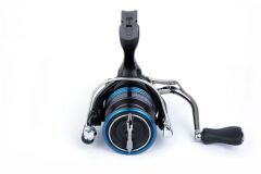 Shimano Nexave 2500HG FI Spin Olta Makinesi